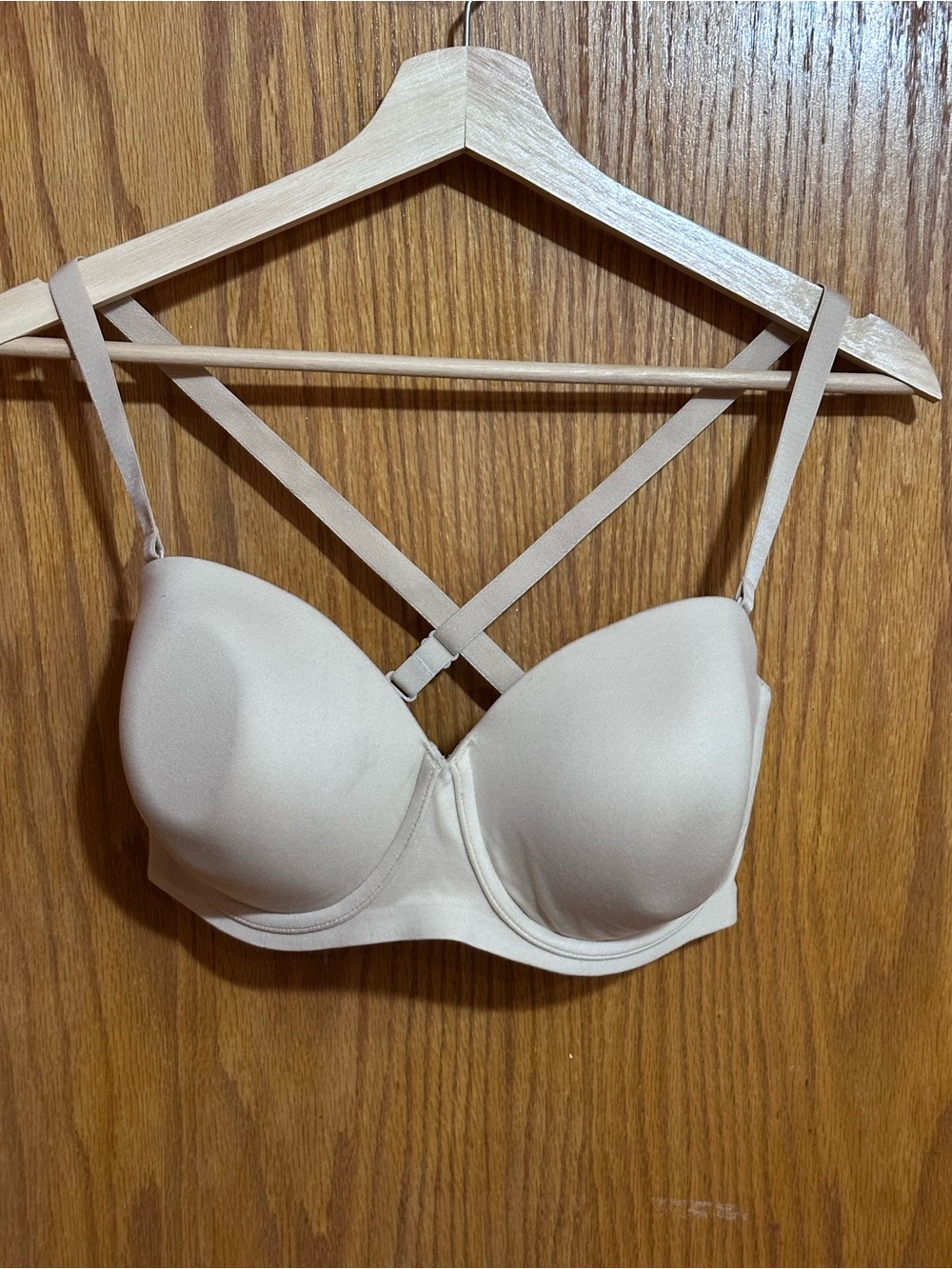 Victoria's Secret Light‎ Nude Convertible strapless sz 36DD